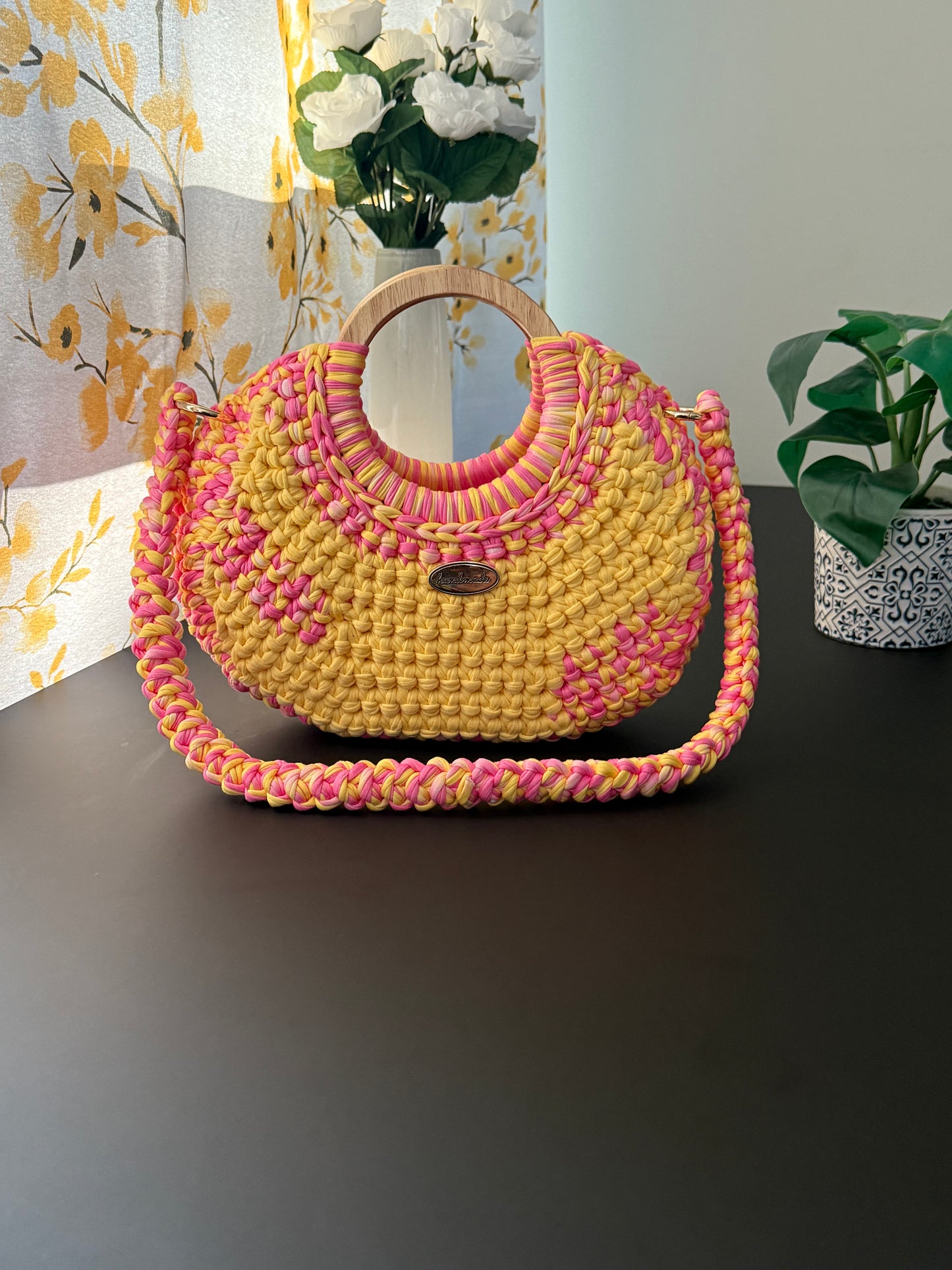 Half Moon Bag Crochet